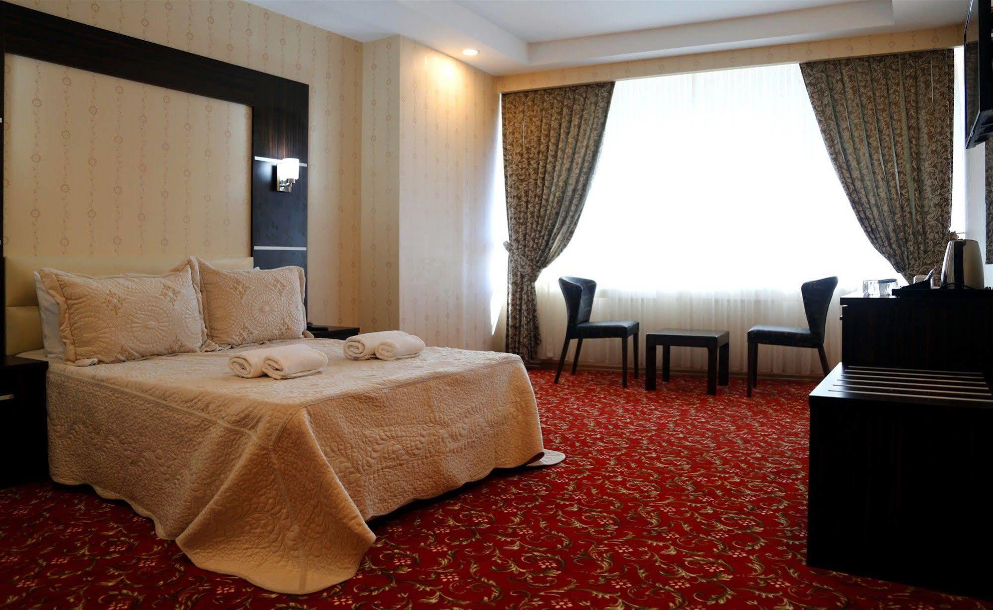 Grand Temel Hotel Avcılar Esterno foto